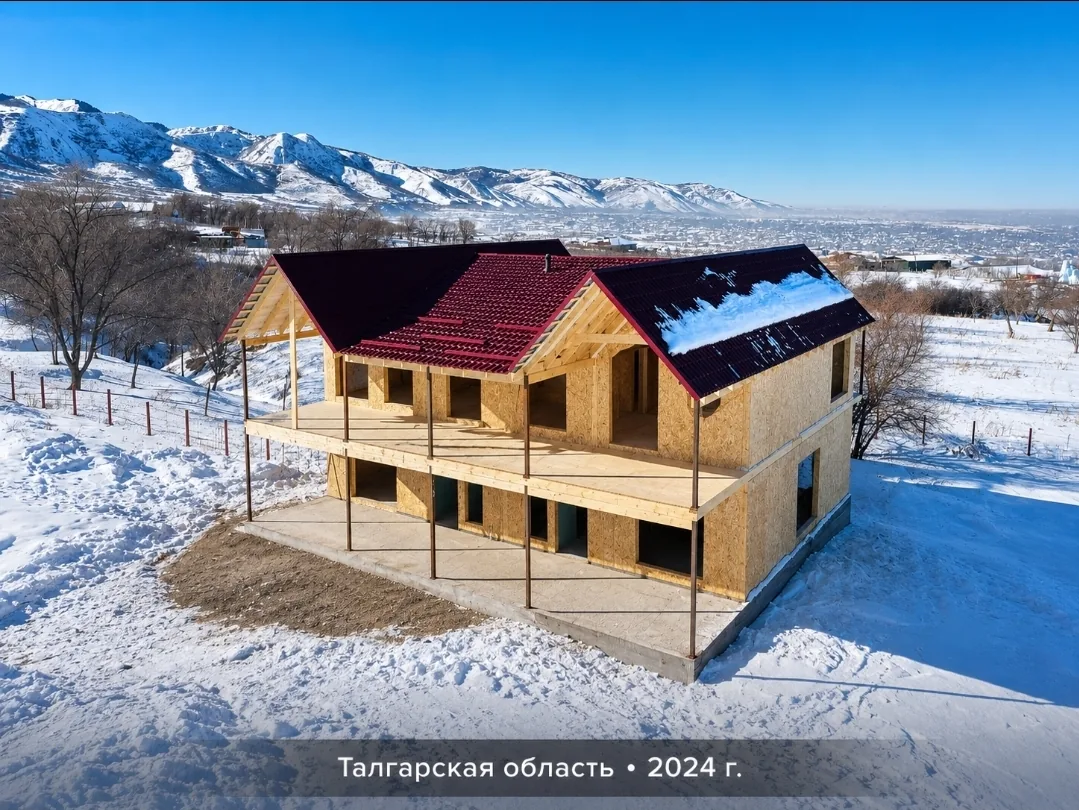 Двухэтажный дом из СИП-панелей с вишнёвой кровлей, Талгарская область, 2024