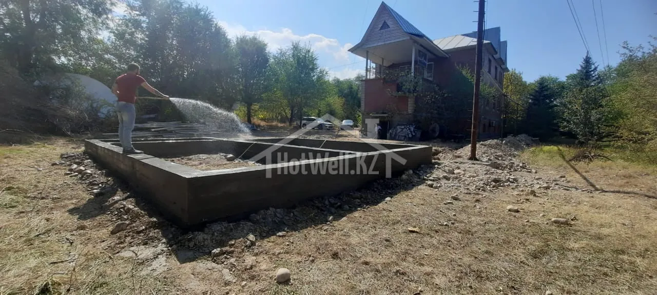 Песчаная подушка внутри ленточного фундамента дома «М-107Б»